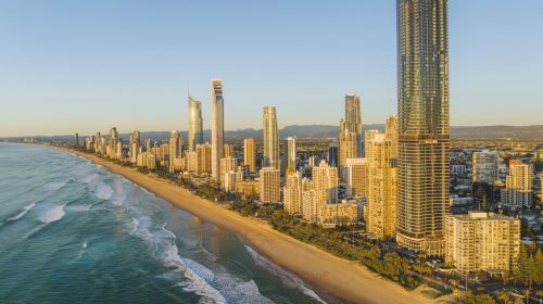 Meriton Suites Surfers Paradise Skyline